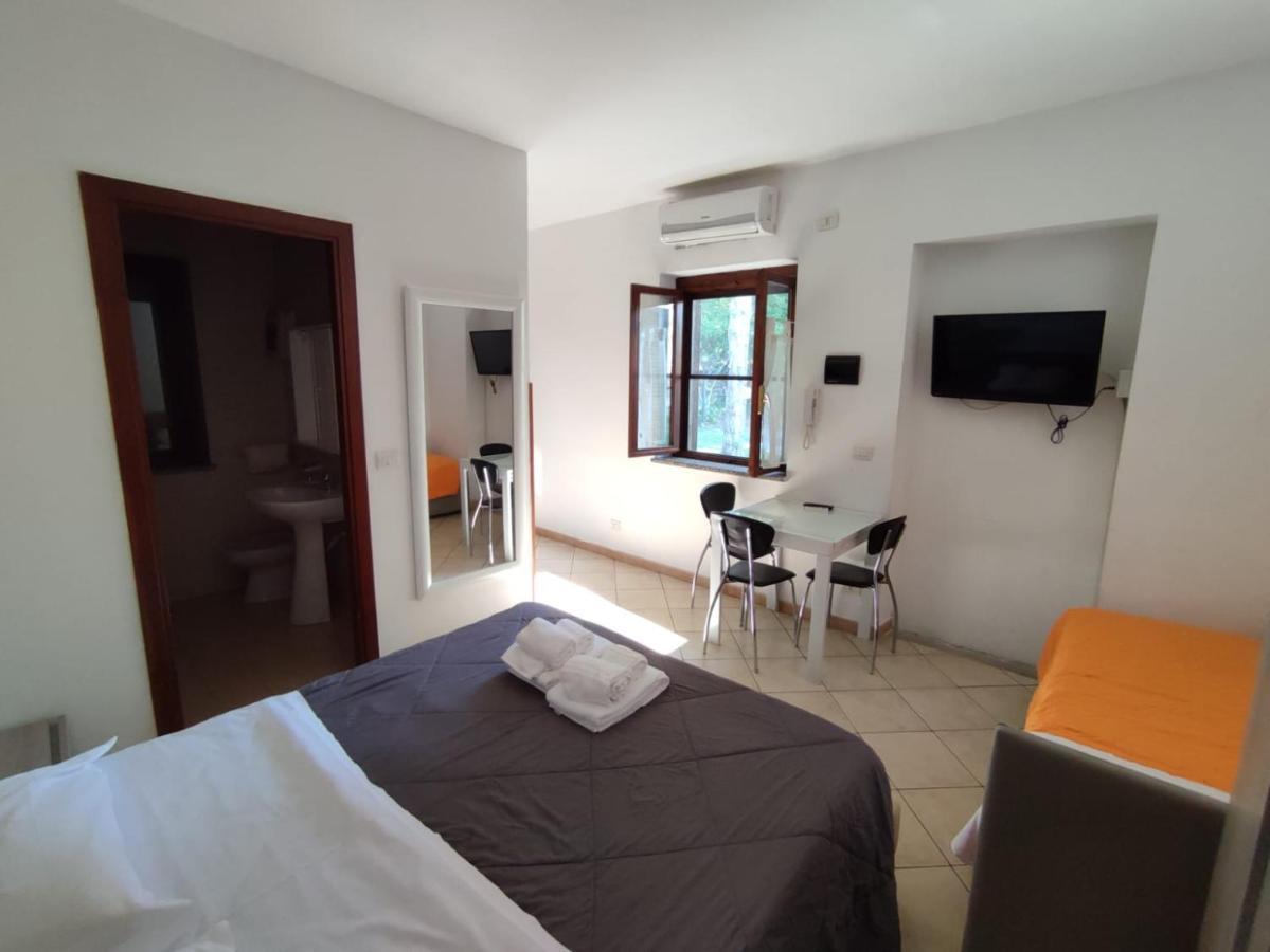 Parco D'Arte Altart Bed & Breakfast Rende Bagian luar foto