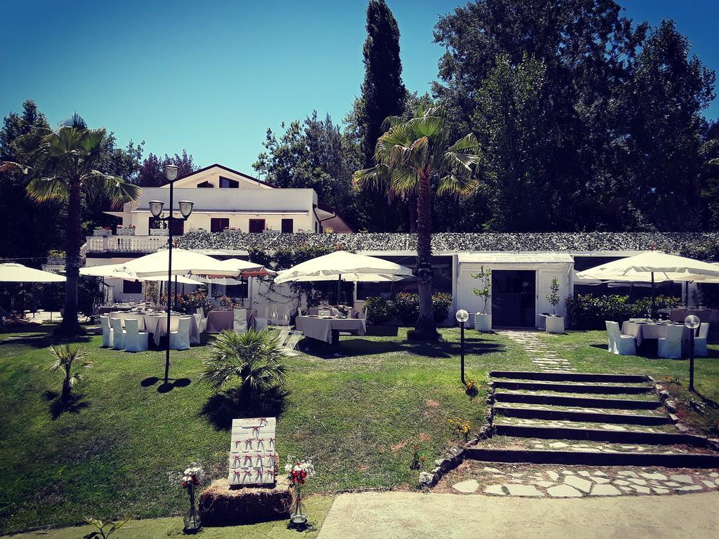 Parco D'Arte Altart Bed & Breakfast Rende Bagian luar foto